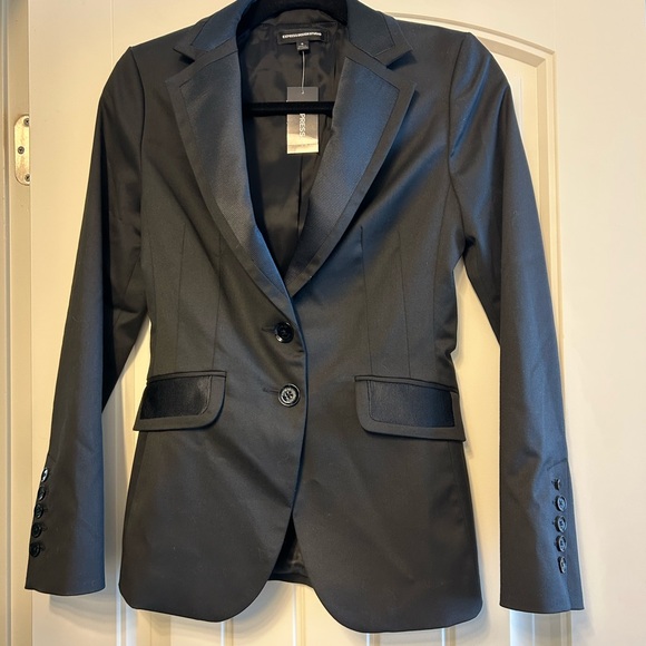 Express Jackets & Blazers - Express Black Women's Two-Button Notch-Lapel Blazer